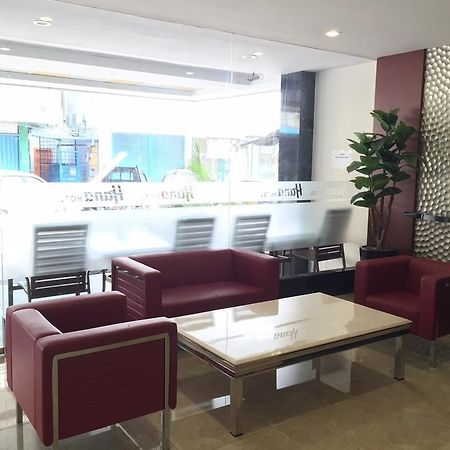 Hana Hotel Batam Екстер'єр фото