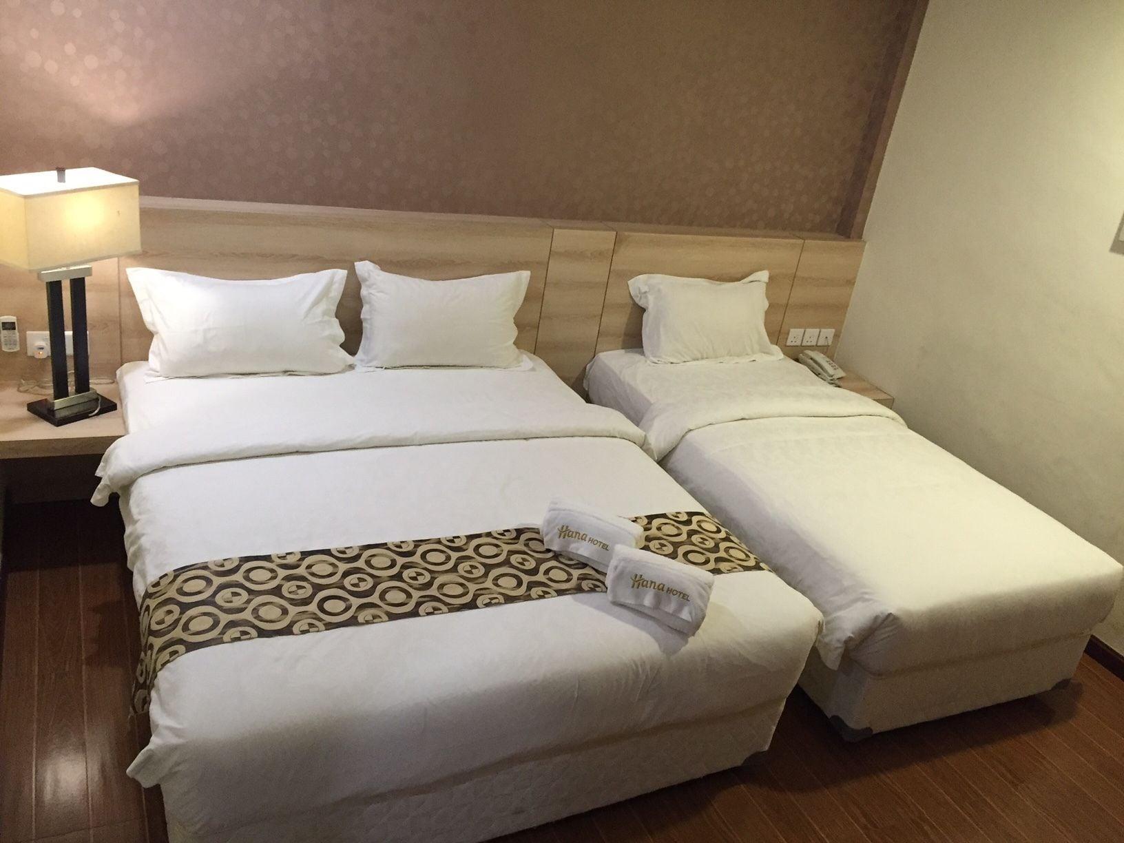 Hana Hotel Batam Екстер'єр фото