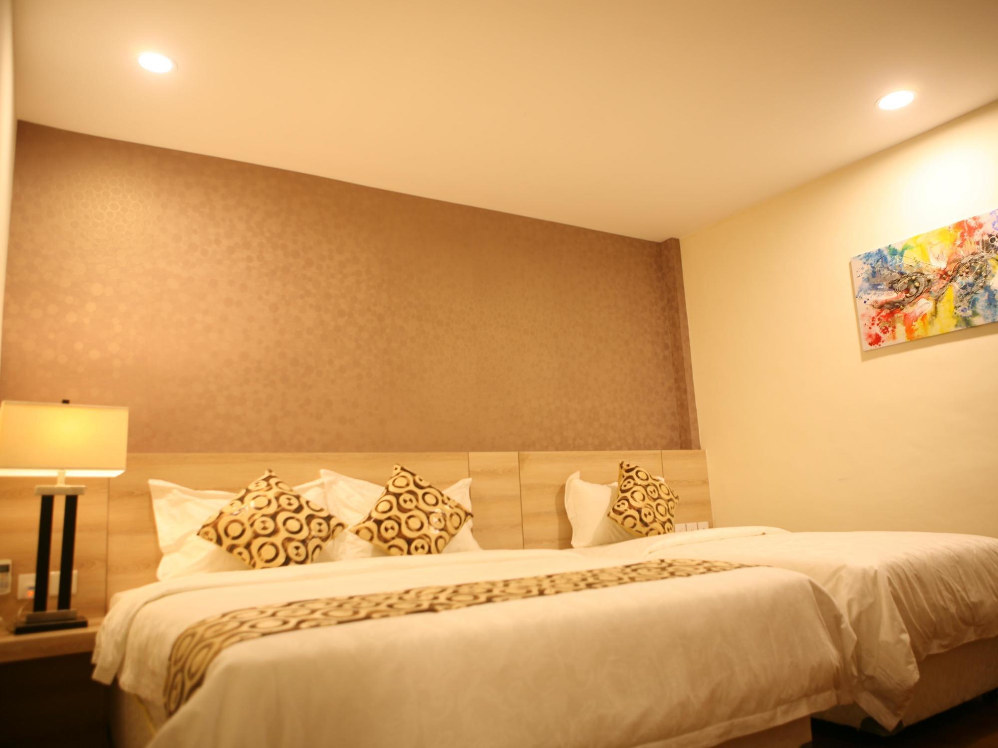 Hana Hotel Batam Екстер'єр фото